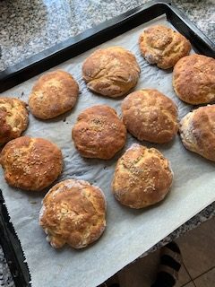 ketogene Burgerbrötchen für deine Diät - ohne Mehl und Zucker