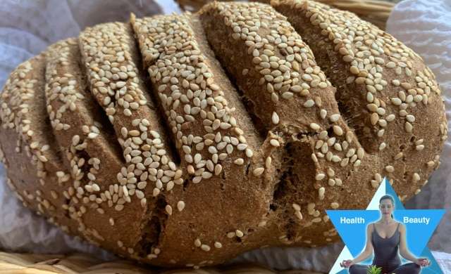 Ketogenes Goldleinsamen Brot vegan und einfaches Rezept