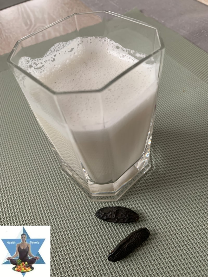 Hafer_Mandel_Drink (1) Hafermilch oder auch Haferdrink vegan - aus Hafer selbst gemacht. Schmeckt einfach super.