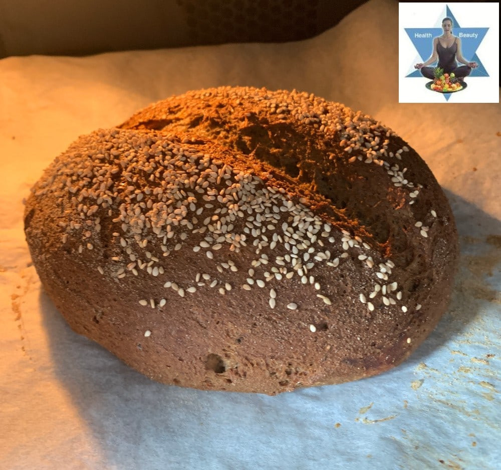 Kartoffelfaser Brot mit Sesam bestreut - ideales Brot zum Abnehmen