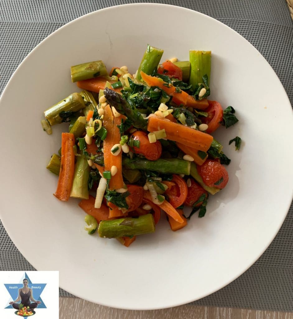 Spargel-Karotten-Gemüse mit Quinoa 6 Spargel Karotten Gemüse Wok Low Carb ketogen