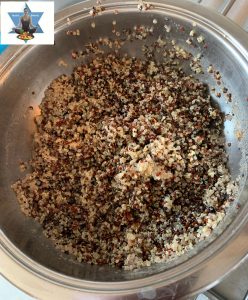 Quinoasalat mit Granatapfelkernen Rezept - Quinoa kochen - buntes Quinoa - rotes Quinoa