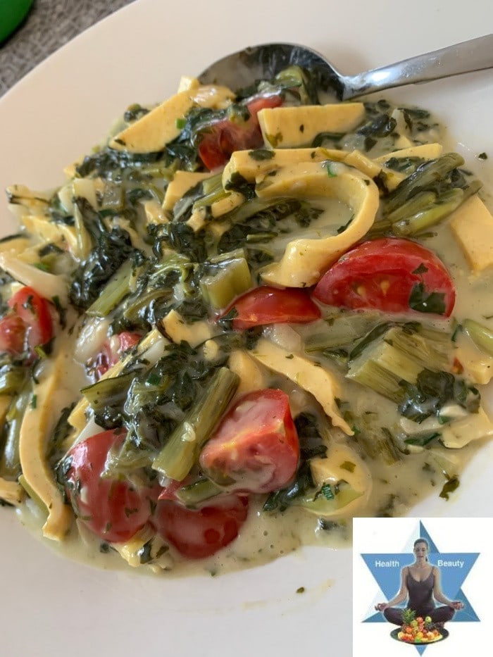Nudeln mit Mangold und Spargel ketogen , Low Carb und glutenfrei