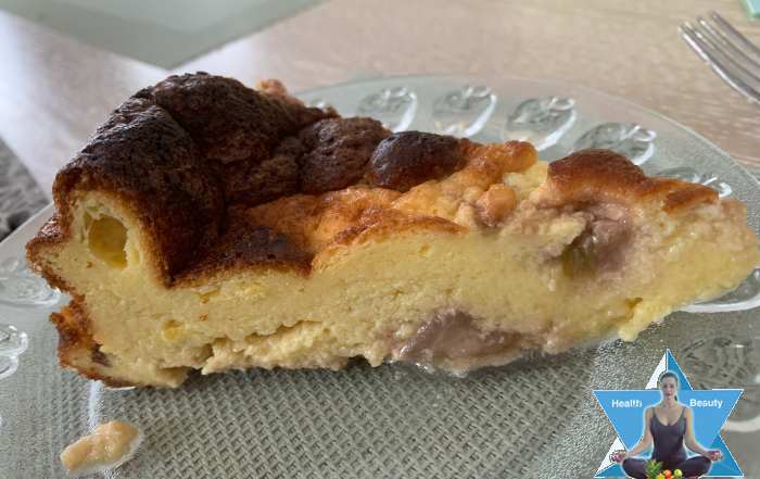 Erdbeer Rhabarber Topfenkuchen