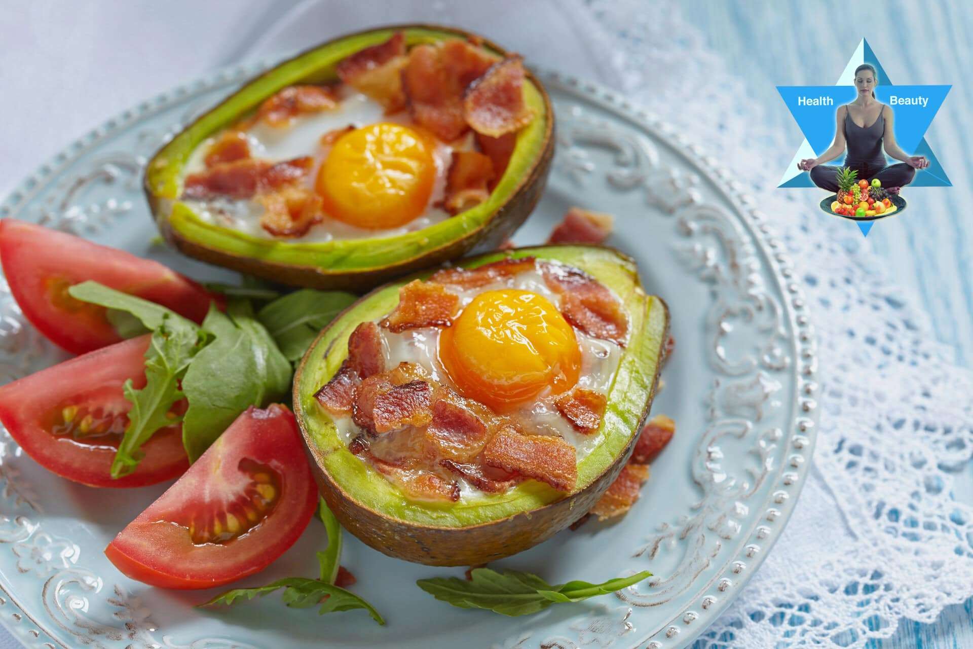 ketogene_mahlzeit_diaet (2) Avocado sind eine gute Fettquelle und machen gut satt.