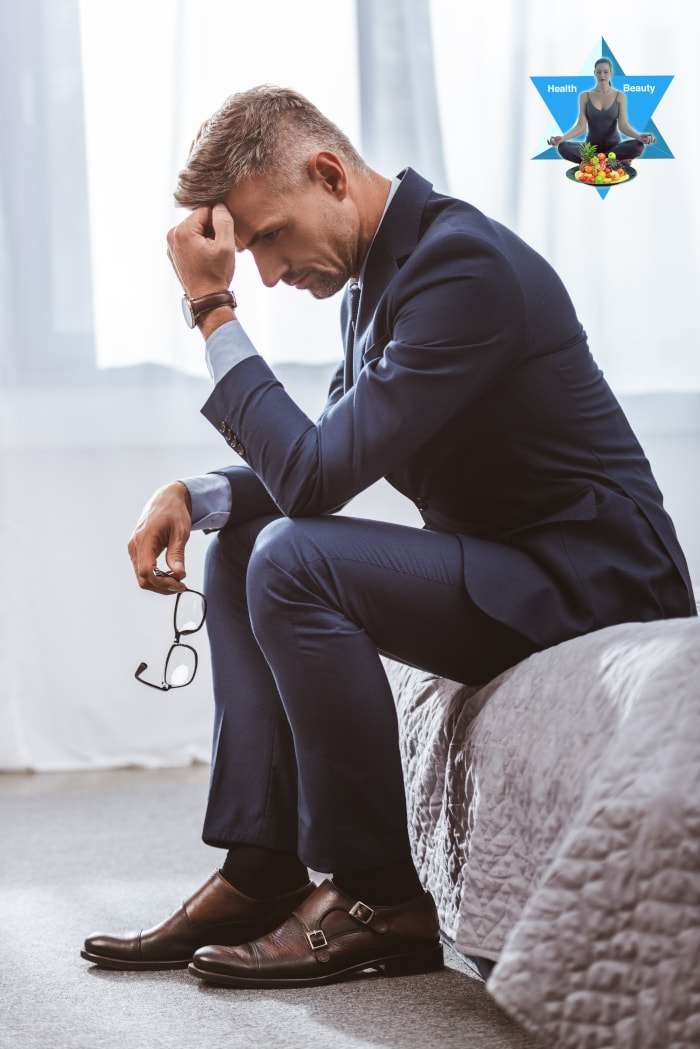 man_denker_business Zu viel Stress und falsche Ernährung führen zu Blutmangel in der TCM und können Konzentrationsschwäche, Herzrasen, unerklärliche Herzrhythmusstörungen, Panikattacken und mehr auslösen.