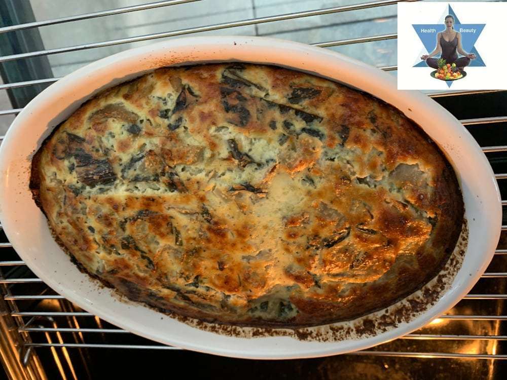 mangold_frittata Dieses Mangold Frittata ist für die Low Carb Diät oder auch ketogene Ernährung geeignet. Und kommt ganz ohne Fleisch aus.
